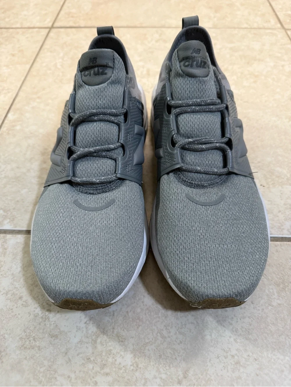 New Balance Cruz Shoes Size 11